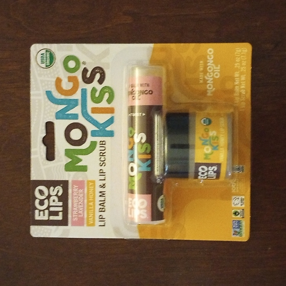 🪞🧴 Mongo Kiss